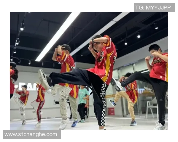 武汉街舞队的热情与挑战：聚焦街舞文化的现状与未来发展